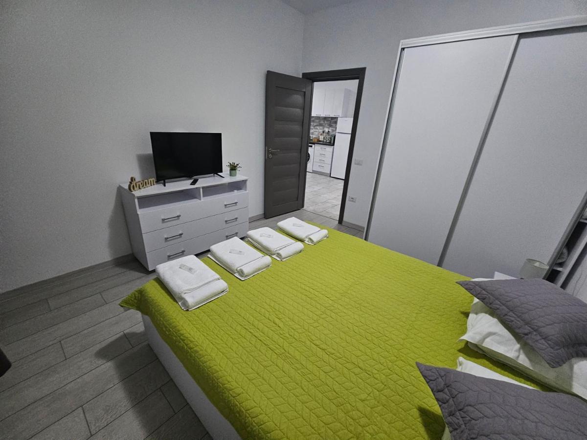 Summer Crib Mamaia-Sat Navodari Luaran gambar