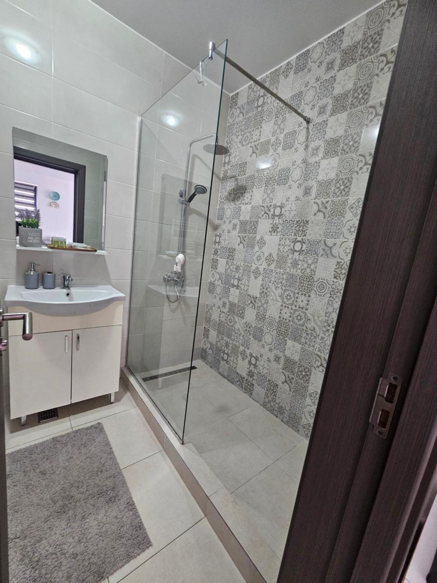 Summer Crib Mamaia-Sat Navodari Luaran gambar